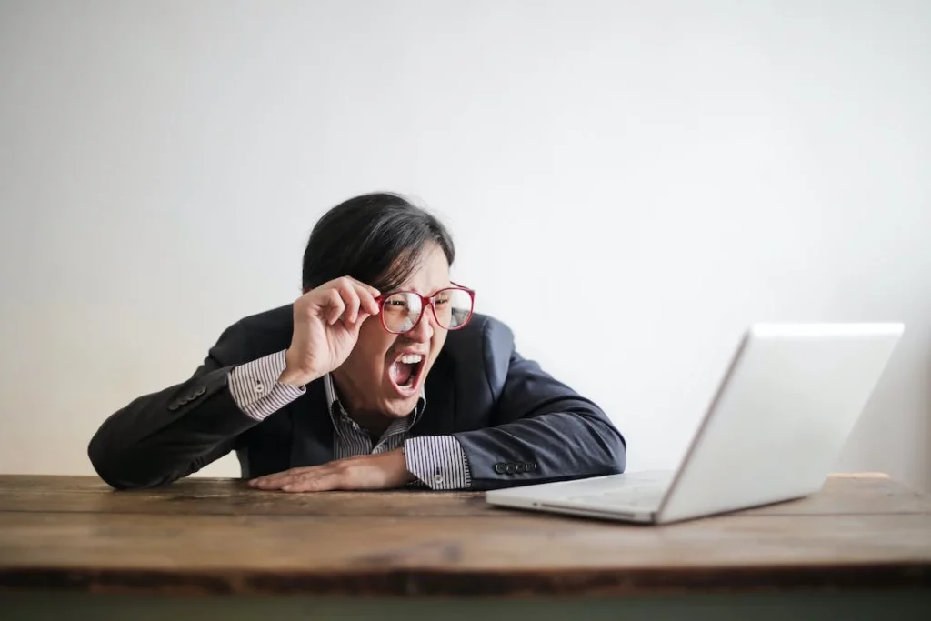 How to Choose a Blogging Niche in 2023 2 Mistakes in blogging niche selection
