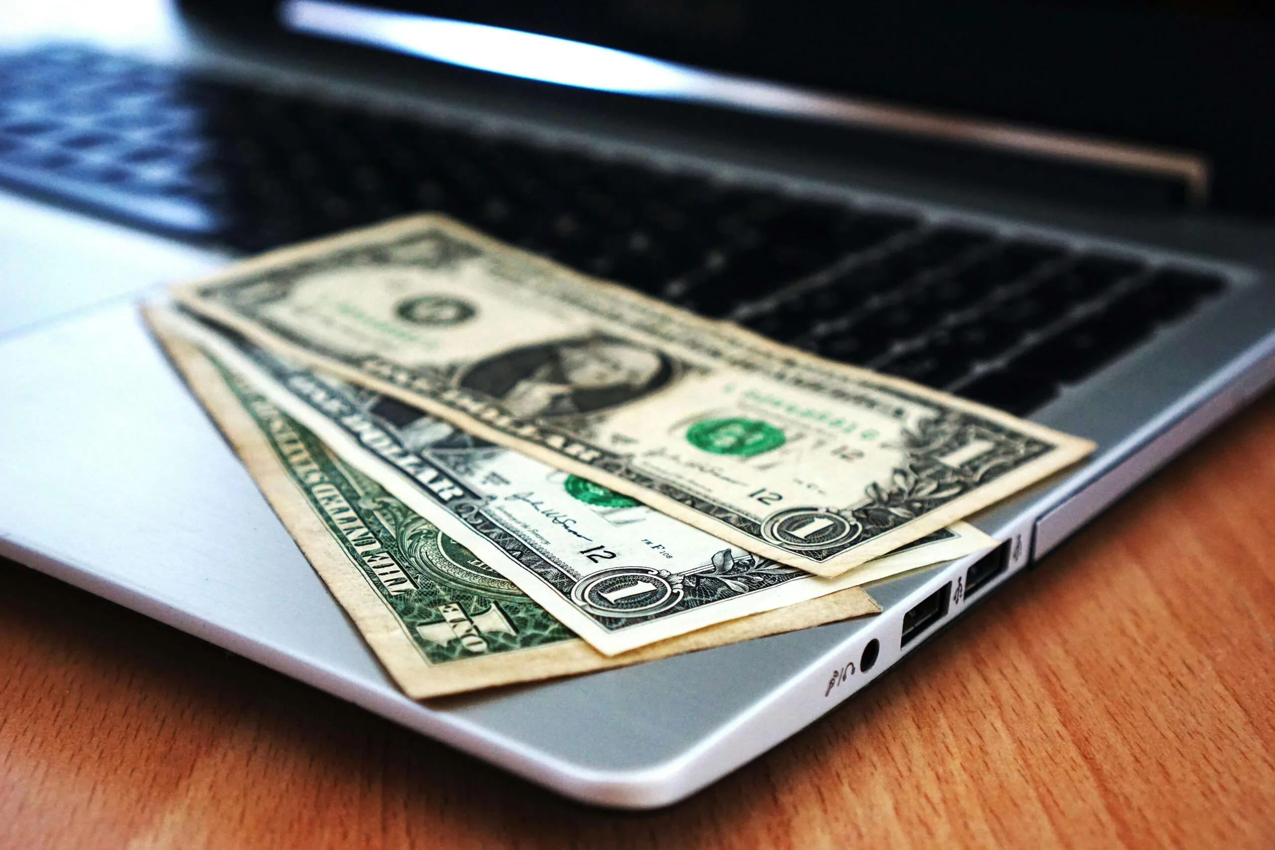 Ways to make money online in South Africa
